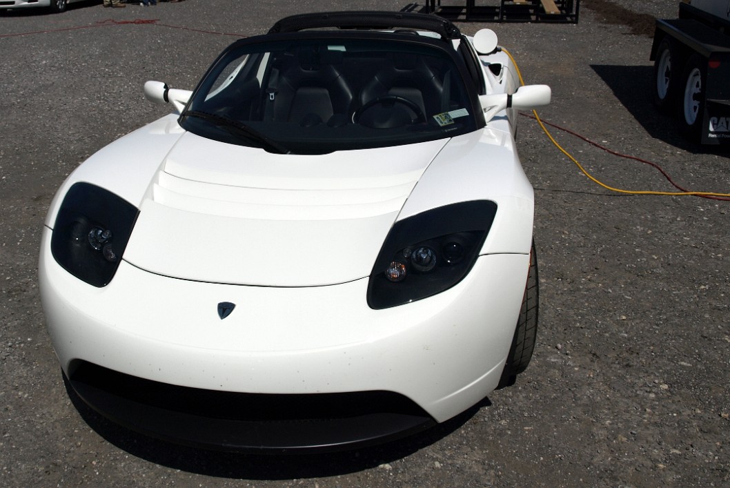 Tesla Roadster Plugged Into a Gasoline Powered Generator Tesla Roadster Plugged Into a Gasoline Powered Generator