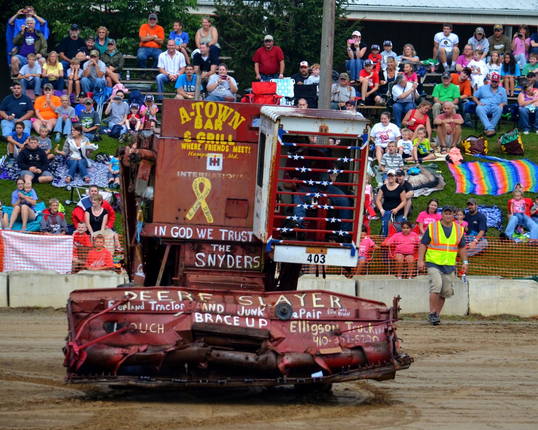 Stars and Bars on the Deere Slayer Stars and Bars on the Deere Slayer