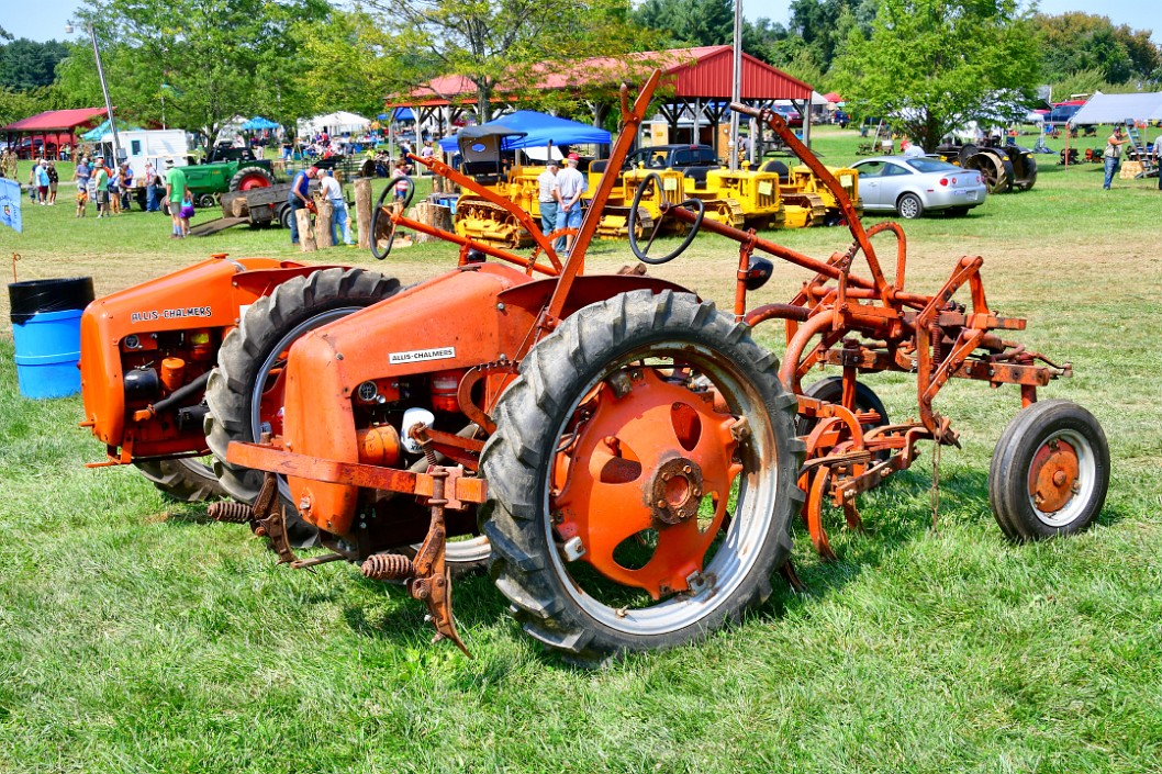 Big Wheels on the Allis-Chalmers