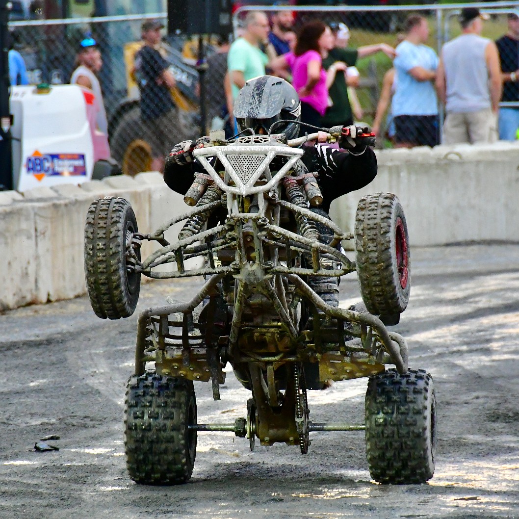 Muddy Wheelie