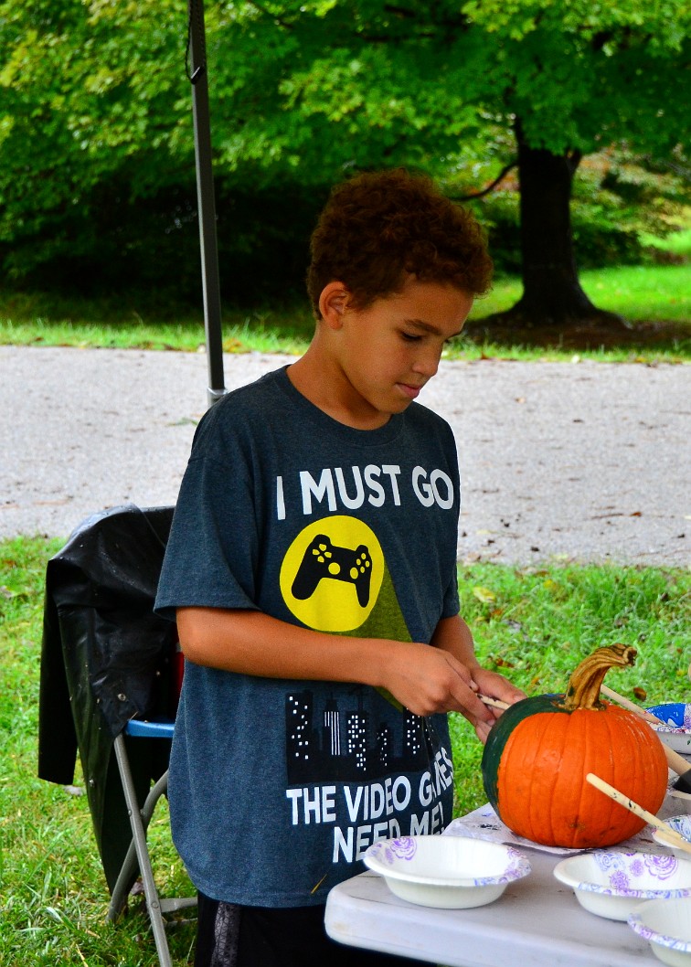 Paiting Up His Pumpkin Paiting Up His Pumpkin