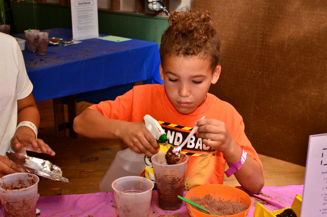 Malachi Watering His Seed Bomb Malachi Watering His Seed Bomb