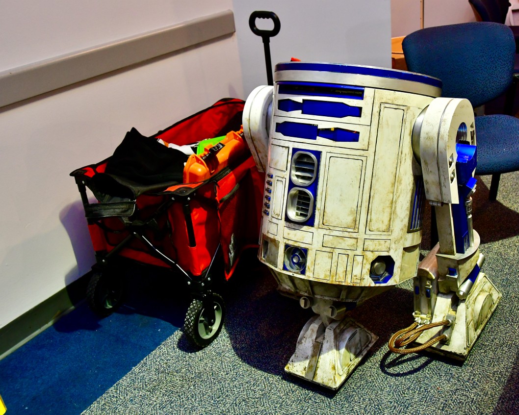 R2 Unit Body