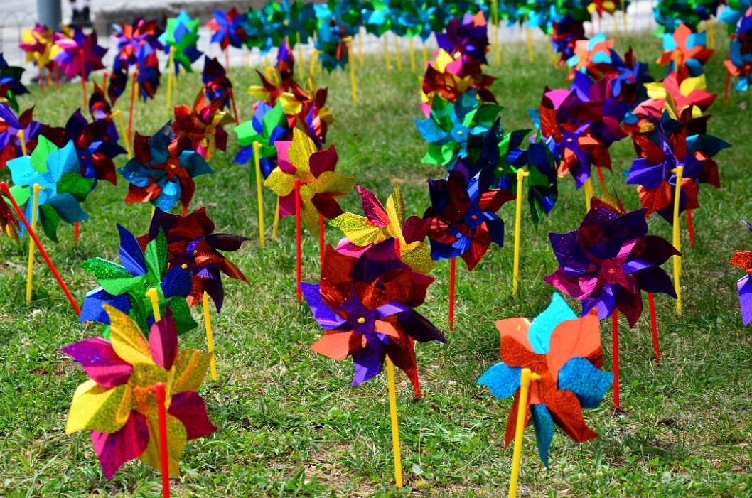 Colorful Pinwheels Colorful Pinwheels