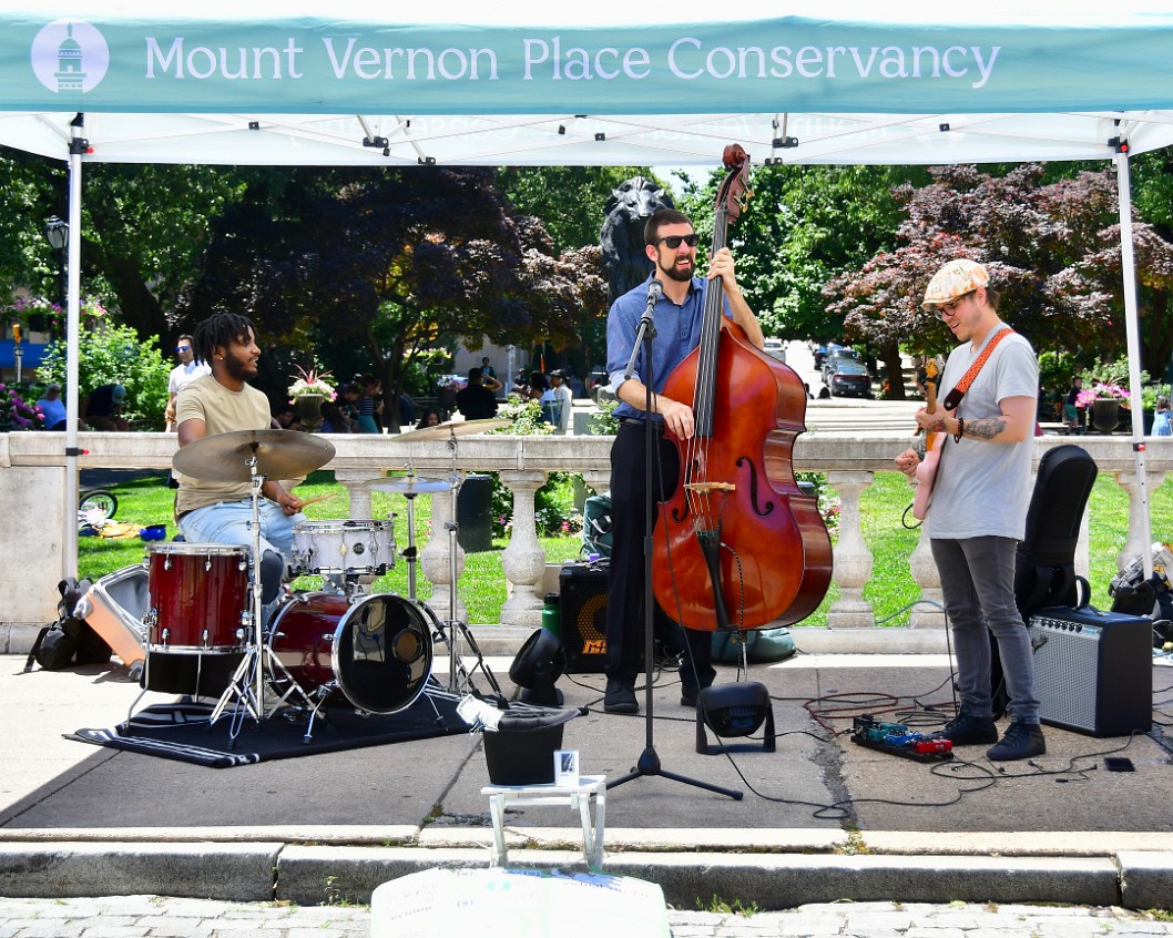 Ed Hrybryk Trio Bringing the Power of Jazz