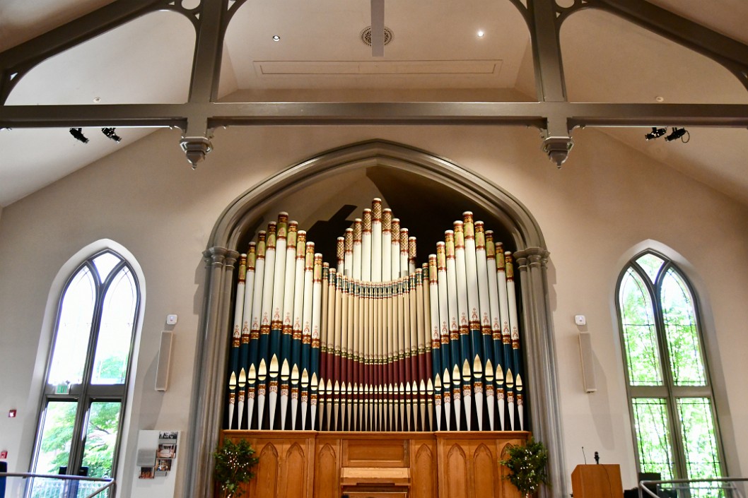 Gorgeous Organ Pipes