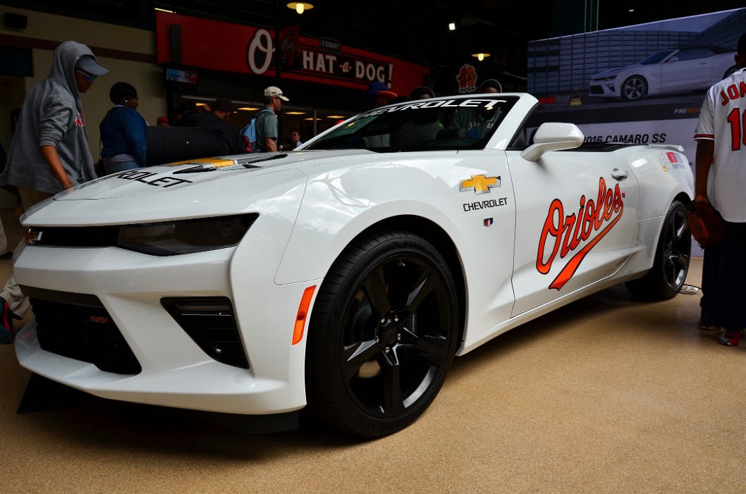2016 Chevy Camaro SS in Orioles Graphics 2016 Chevy Camaro SS in Orioles Graphics